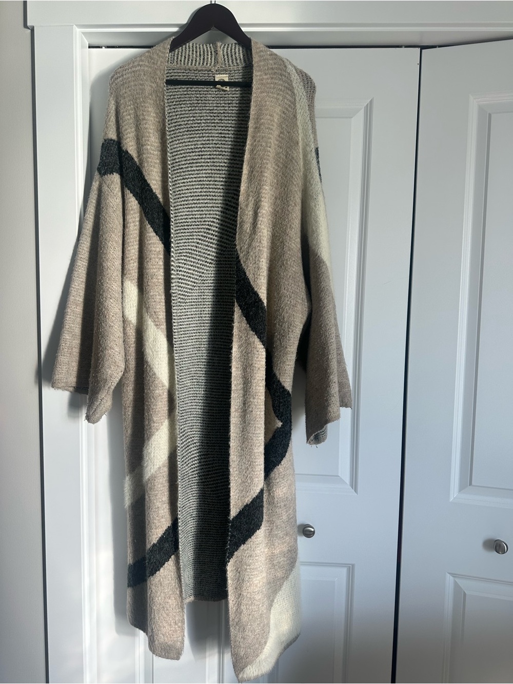 Anthropologie Beige & Black Open Front Long Women's Cardigan Sweater